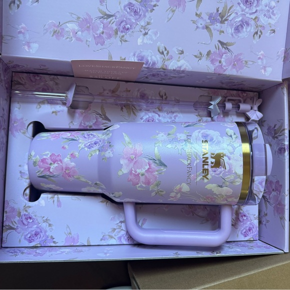 Stanley x LoveShackFancy 40 oz - Happy Thoughts - Picture 2 of 4